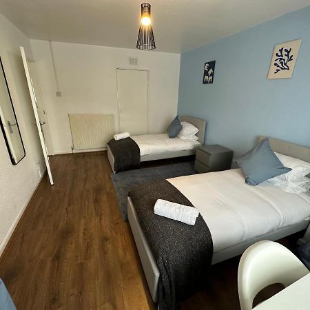 Lovely Spacious 3 Bedrooms House Birmingham Esterno foto