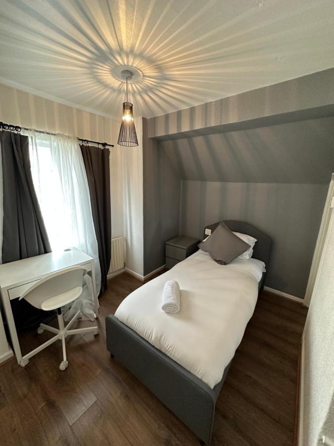 Lovely Spacious 3 Bedrooms House Birmingham Esterno foto